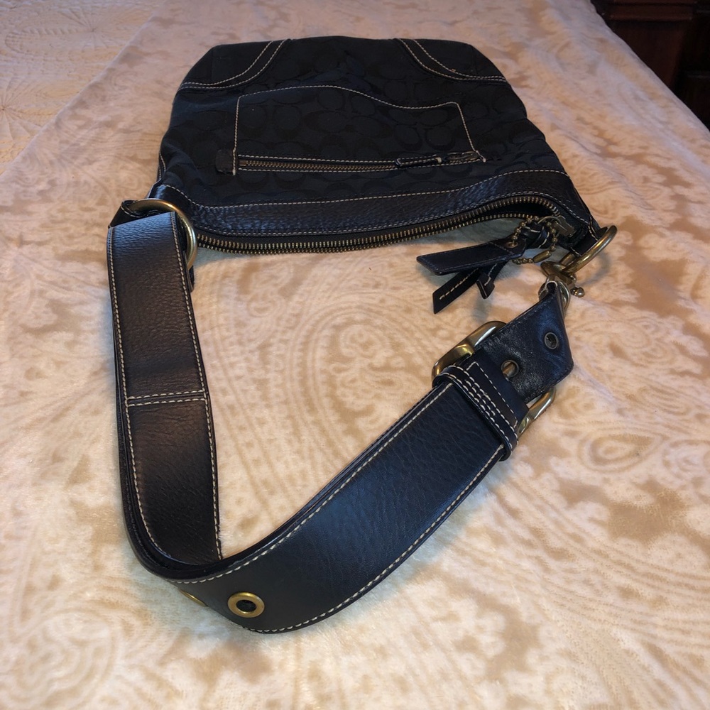 Coach Bag - Picture 4 of 5